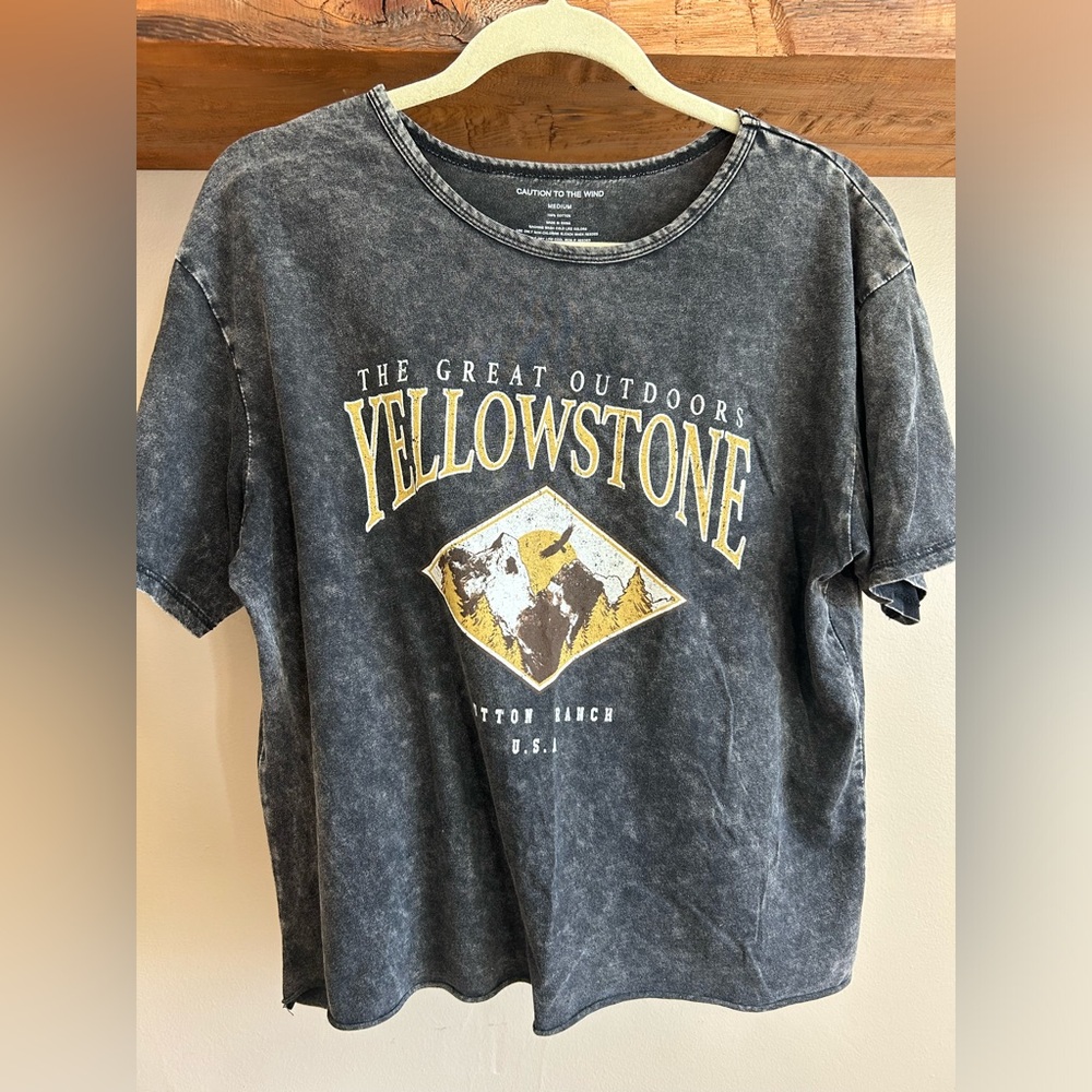 Yellowstone Graphic Tee